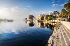 udaipur lago pichola