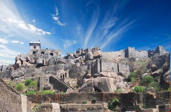 Forte di Golkonda - Waj - Waj - Shutterstock