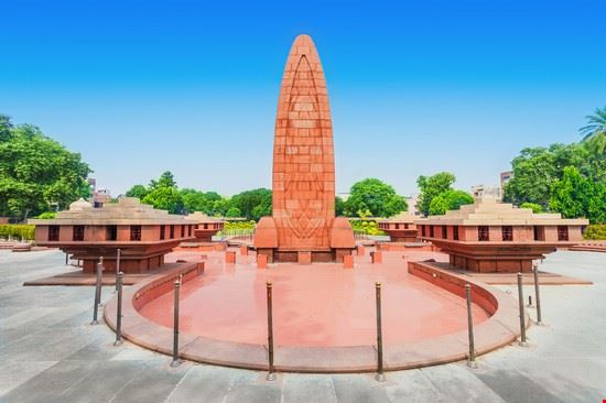 Amritsar saiko3p - Shutterstock saiko3p