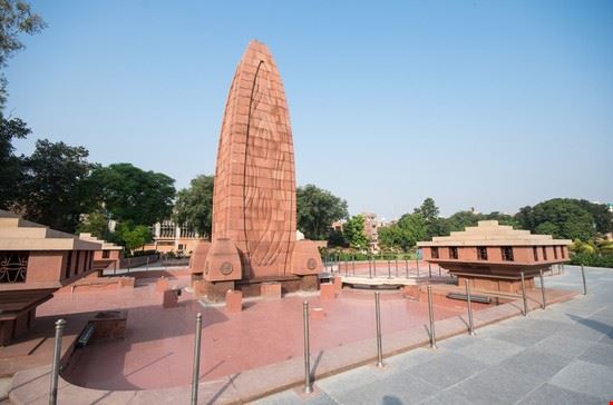  Amritsar Fat Jackey - Shutterstock Fat Jackey