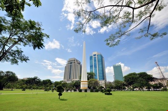  Yangon Shutterstock.com - Shutterstock.com Shutterstock.com