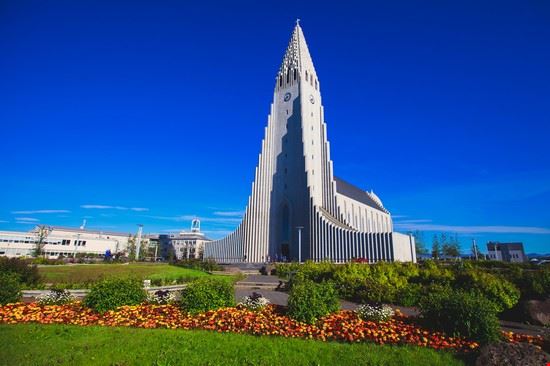 Hallgrímskirkja Reykjavik Tsuguliev - Shutterstock Tsuguliev