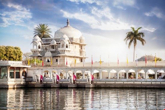 Lake Palace Udaipur Pikoso.kz - Shutterstock Pikoso.kz