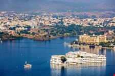 udaipur lake palace