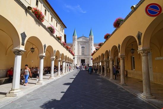  Amatrice Shutterstock.com - Shutterstock.com Shutterstock.com