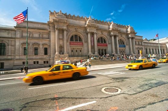 The Metropolitan Museum of Art New York Luciano Mortula / Shutterstock.com Luciano Mortula / Shutterstock.com