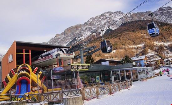  Bormio Ryszard Stelmachowicz / Shutterstock.com Ryszard Stelmachowicz / Shutterstock.com