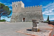 castello monforte campobasso