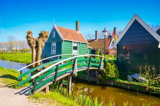 Zaanse Schans Amsterdam Olena Z - Shutterstock Olena Z