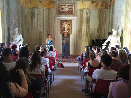  Sala con affreschi del Velasco  