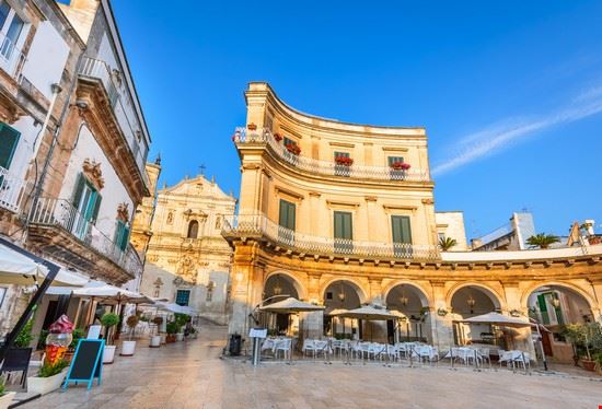 Tour nella Valle D'Itria Taranto Shutterstock 