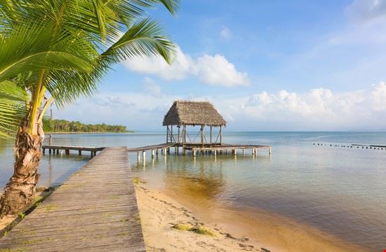  Panama Dmitry Burlakov - Shutterstock Dmitry Burlakov