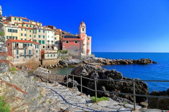 Tellaro Lerici Inu - Shutterstock Inu