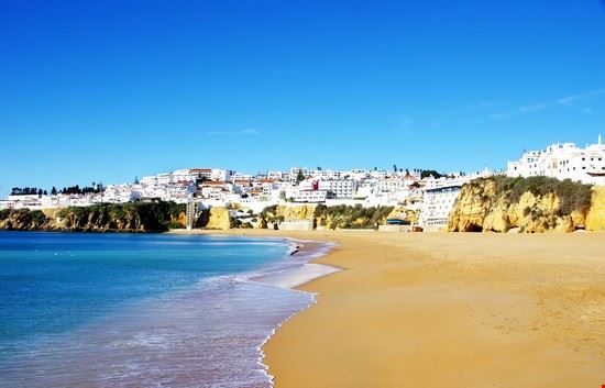  Albufeira inacio pires - Shutterstock inacio pires