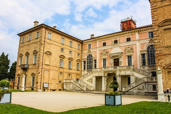 Castello - s74 / Shutterstock.com - s74 / Shutterstock.com