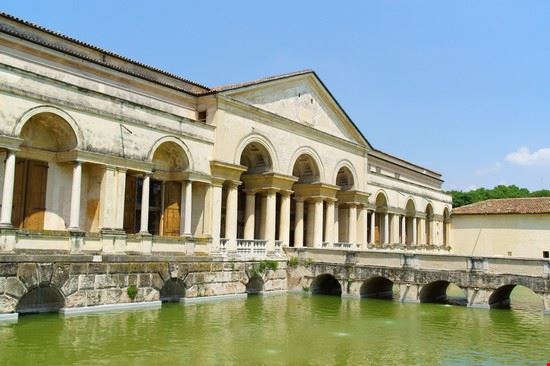 Palazzo Te Mantova Massimiliano Pieraccini / Shutterstock.com Massimiliano Pieraccini / Shutterstock.com