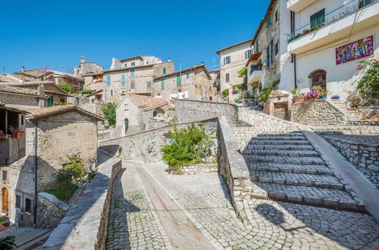 Borgo Medievale - Stefval / Shutterstock.com - Stefval / Shutterstock.com