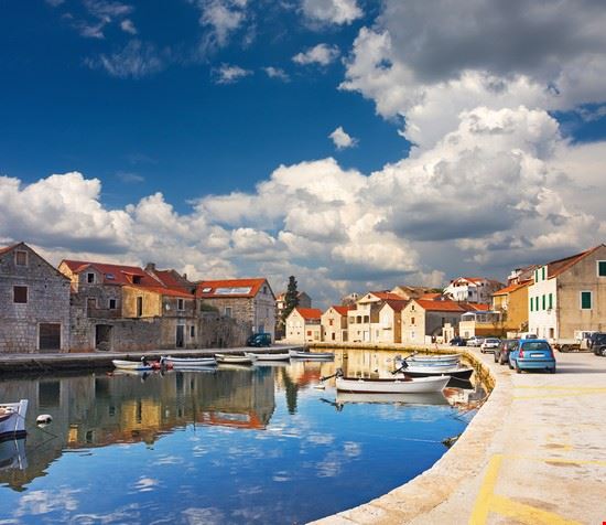 Vrboska Hvar Phant - Shutterstock Phant