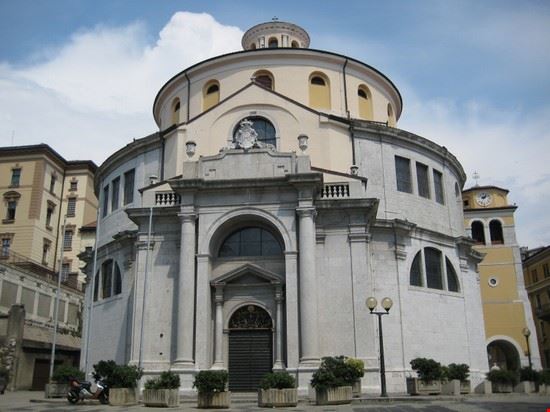  Rijeka Roberta F. - CC BY SA 3.0 Roberta F.