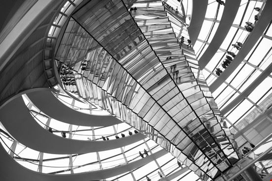 Cupola del Bunderstag Berlino Franke de Jong / Shutterstock.com Franke de Jong / Shutterstock.com