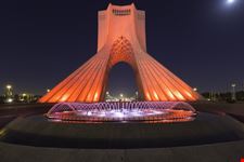 Torre Azadi