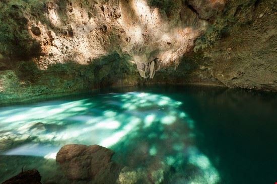 Los Tres Ojos Santo Domingo BorisVetshev - Shutterstock BorisVetshev