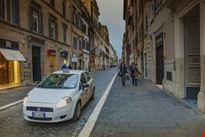 roma macchina a roma