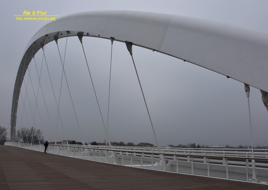 Nuovo ponte Meier (arch. Richard Meier)