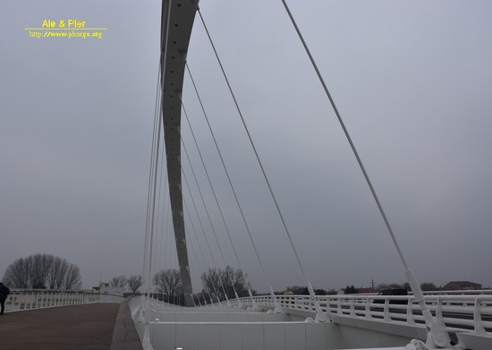 Nuovo ponte Meier (arch. Richard Meier)