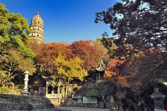Tiger Hill Suzhou walkdragon / Shutterstock.com walkdragon / Shutterstock.com