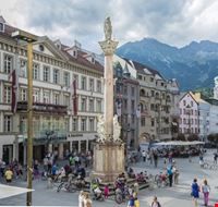 innsbruck maria-theresien strasse innsbruck maria-theresien strasse