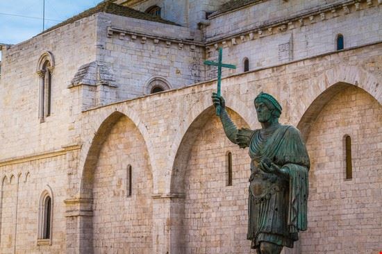  Barletta Dario Lo Presti - Shutterstock Dario Lo Presti