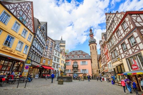 Cochem Piith Hant / Shutterstock.com Piith Hant / Shutterstock.com
