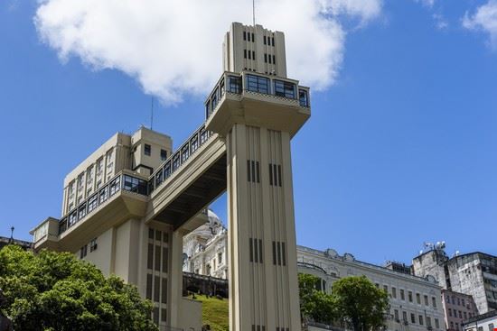  Salvador de Bahia vitormarigo - Shutterstock vitormarigo