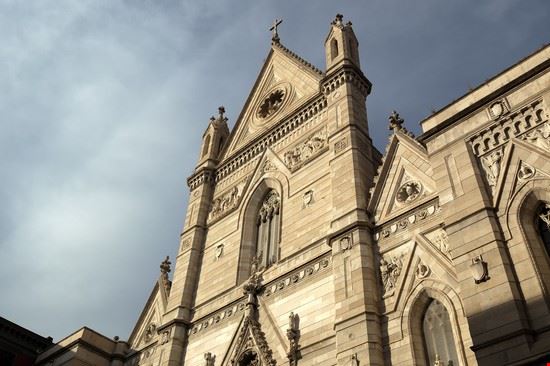 Duomo di San Gennaro Napoli Andrei Rybachuk - Shutterstock Andrei Rybachuk