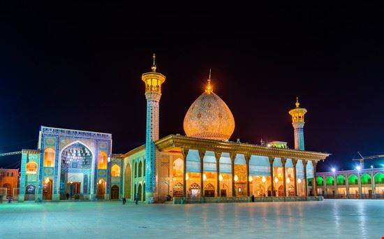 Mausoleo Shah Cheragh Shiraz Leonid Andronov / Shutterstock.com Leonid Andronov / Shutterstock.com