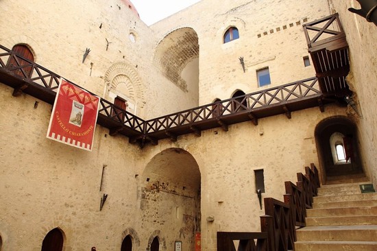 L'interno del Castello Chiaramonte