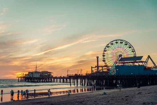  Santa Monica oneinchpunch - Shutterstock oneinchpunch