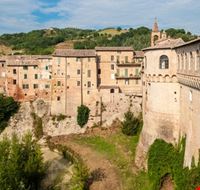 Urbania Urbania