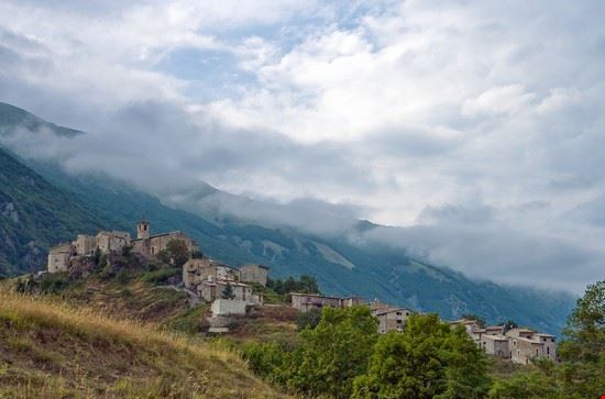 Roccacaramanico Sant'Eufemia a Maiella Gimas - Shutterstock Gimas