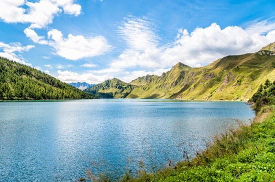 Val Piora Airolo Lugano elesi - Shutterstock elesi