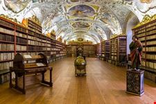 praga biblioteca del monastero