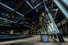 piazza gae aulenti milano