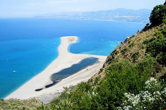 Riserva naturale Orientata laghetti di Marinello Patti ciccino77 - Shutterstock ciccino77