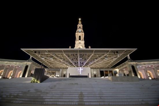 Santuario di Fatima Fatima Ricardo Perna - Shutterstock Ricardo Perna