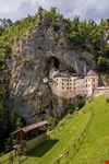 Castello di Predjama