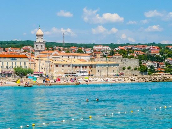  Isola di KRK s74 / Shutterstock.com s74 / Shutterstock.com