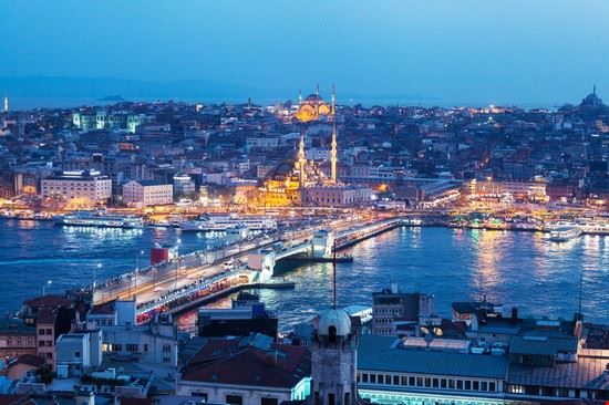  Istanbul LALS STOCK - Shutterstock LALS STOCK