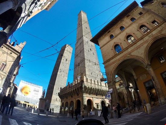  Bologna  
