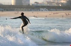 las palmas de gran canaria surfer in the wave